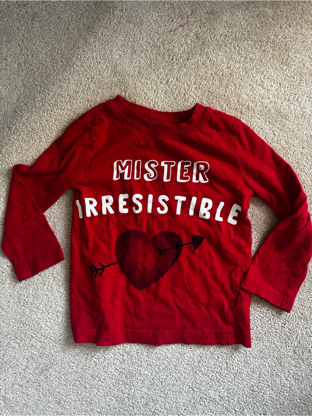 Valentine’s Red long sleeved t-shirt Carter's - 2T -100% cotton